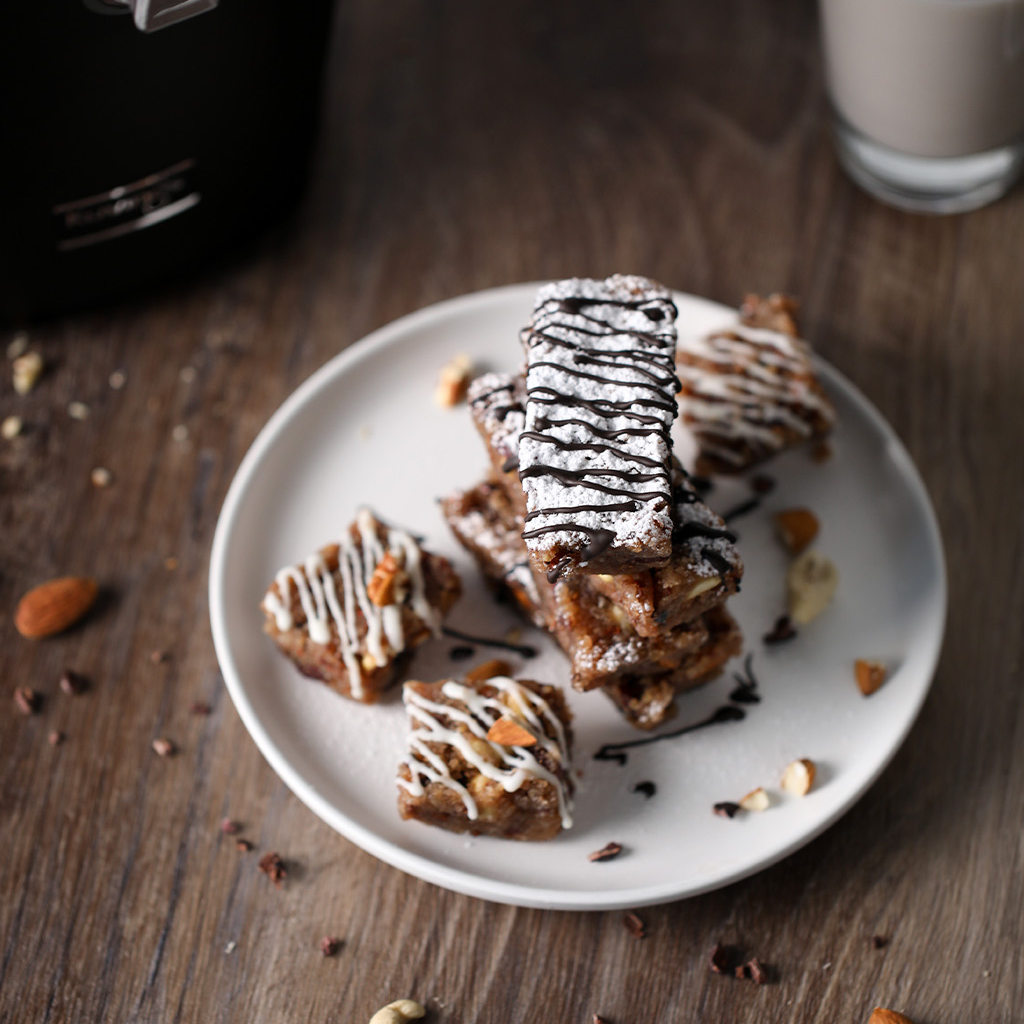 Almond Pulp Snack Bar